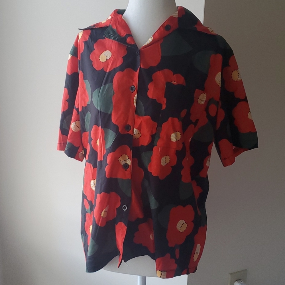 (Sold) - Poppy collared oversized blouse